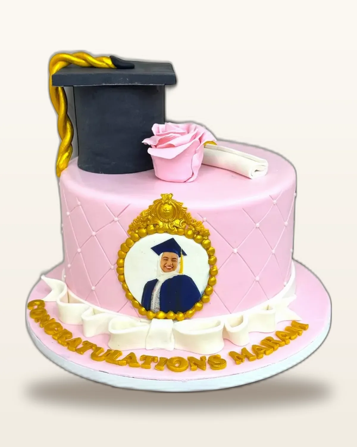 Graduation celebration cake by The Cake Pantry, Fishers Indiana — design 13