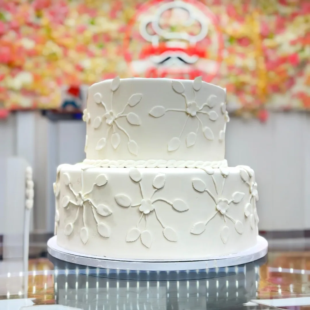 Elegant tiered wedding cake by The Cake Pantry, Fishers Indiana — design 4